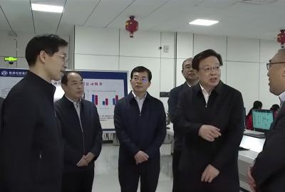 東營市委書記楊國強一行蒞臨俊源石油調(diào)研指導(dǎo)工作